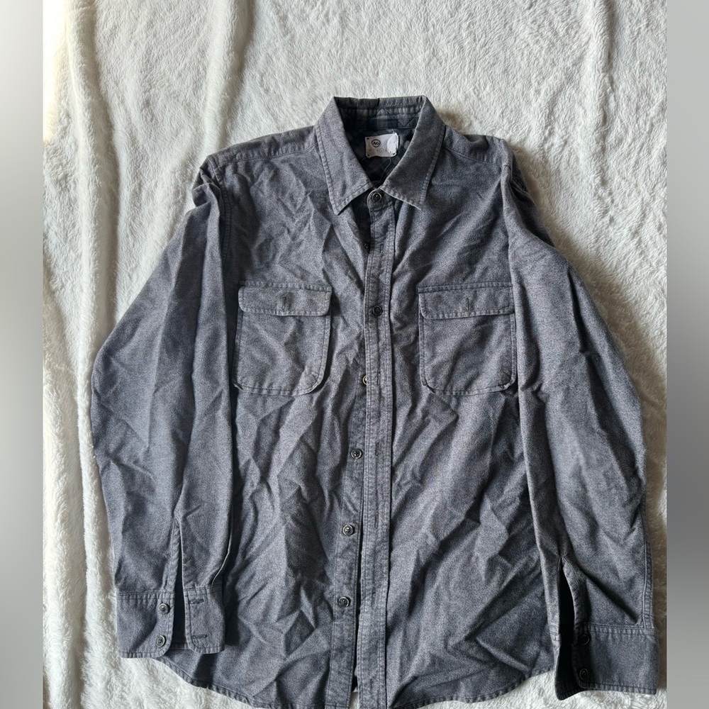 AG men’s casual dress shirt. Size large